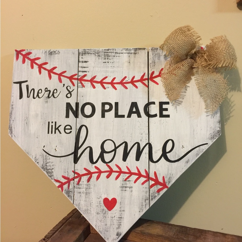 Rustic Baseball Wall Decor with Red and Black Accents